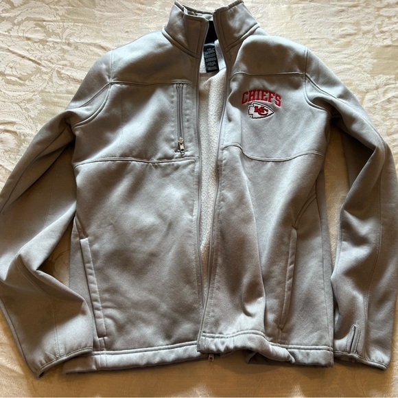 Boys Youth Kansas City Chiefs Zip Up Fleece lined Sweatshirt - Picture 1 of 4